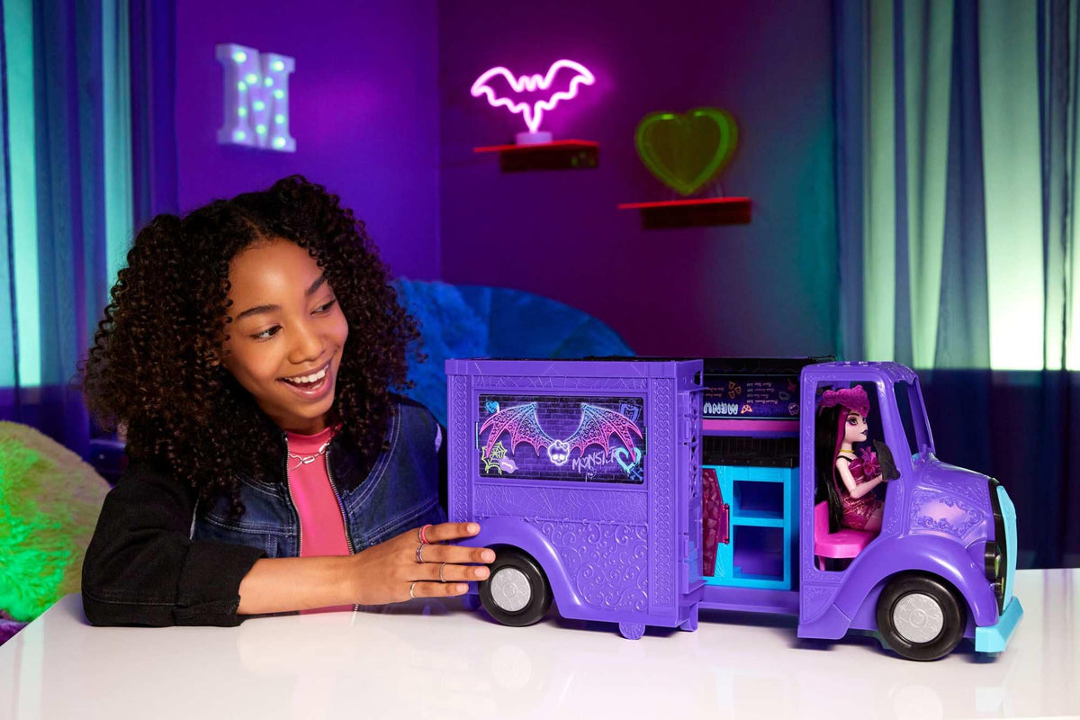 Doll & Playset with Pullout Stage Transformation & 13+ Themed Accessories U810445