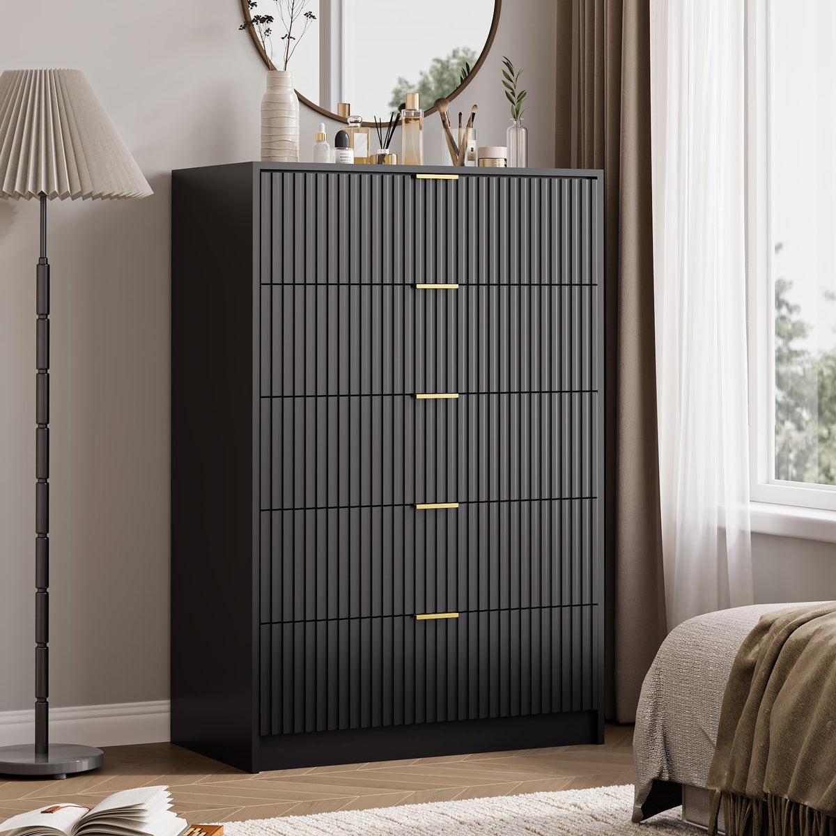 47" Tall Fluted 5-Drawer Dresser Z97794